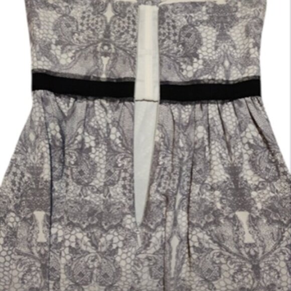 BCBGMaxazria strapless evening gown size (2-4?) - Picture 6 of 6